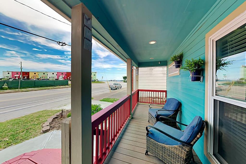 1 Min To Beach Ocean Breeze 3Br Fast Wifi Галвестън Екстериор снимка